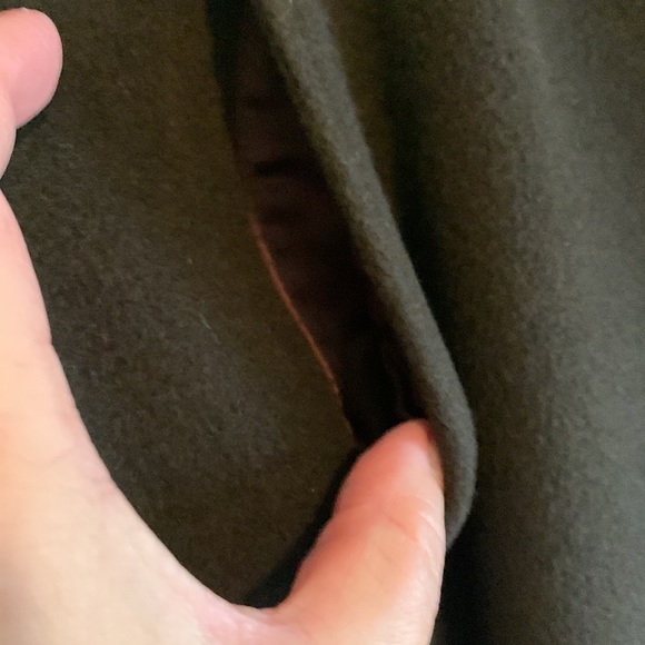 VINTAGE. Brown cashmere suit with fox collar. Excellent condition! - Picture 4 of 9